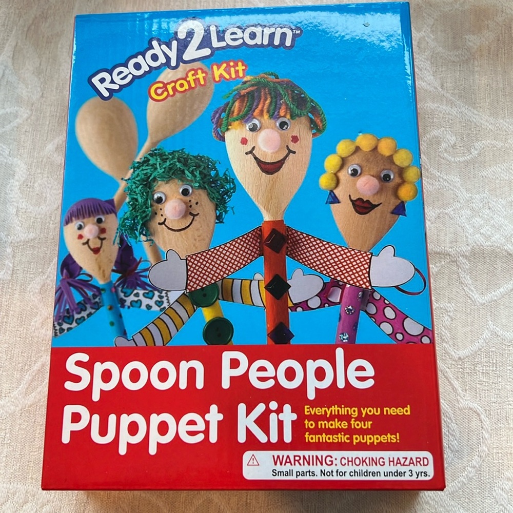SPOON PEOPLE PUPPET KIT